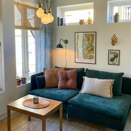 Flat In Valerenga's Historic Courtyard *