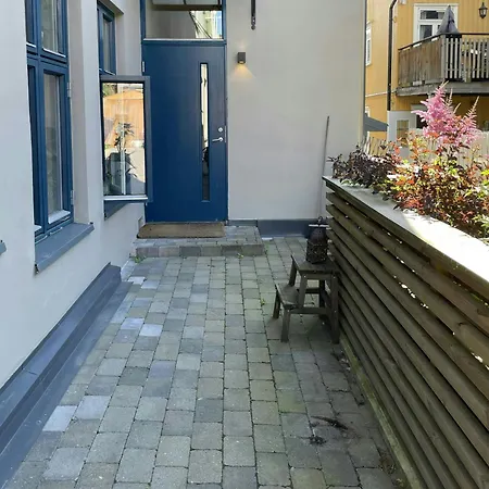 Flat In Valerenga's Historic Courtyard Oslo